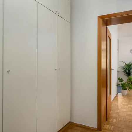 Apartmán Lofts - Gemuetliche In Zentraler Lage Im Vorderen Westen Kassel