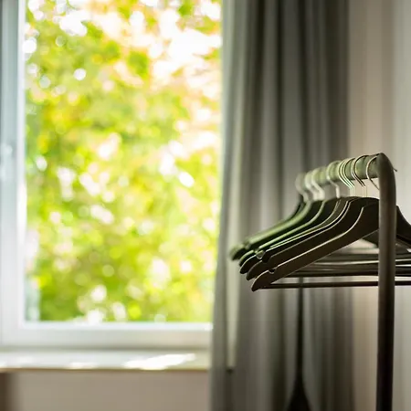 Appartamento Lofts - Gemuetliche In Zentraler Lage Im Vorderen Westen *