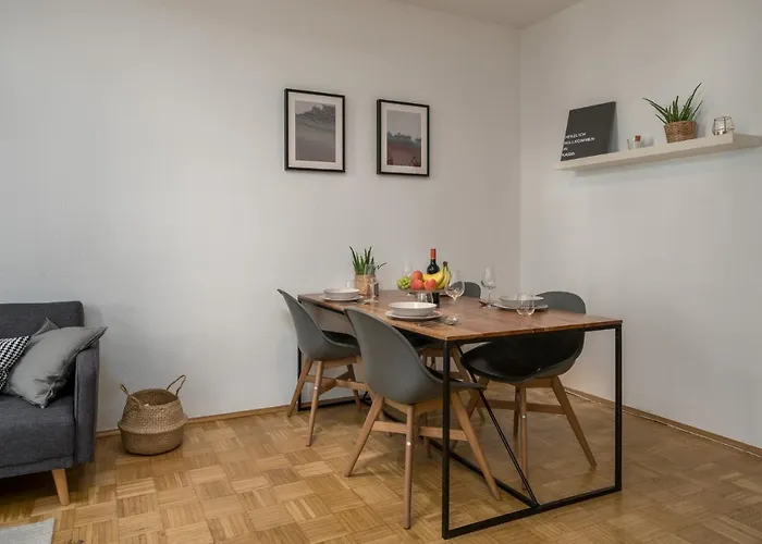 Lofts - Gemuetliche In Zentraler Lage Im Vorderen Westen * Kassel